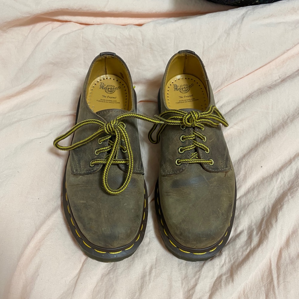 Dr. Martens (size 6)